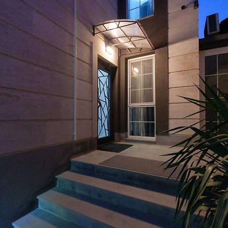 Gh Family Hotel Yerevan Exterior photo